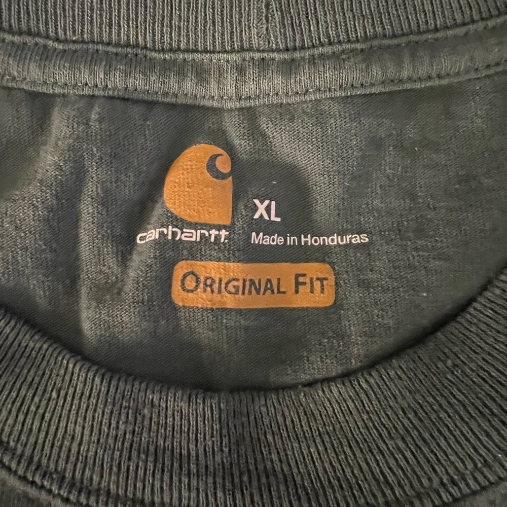 Mens Carhartt shirt